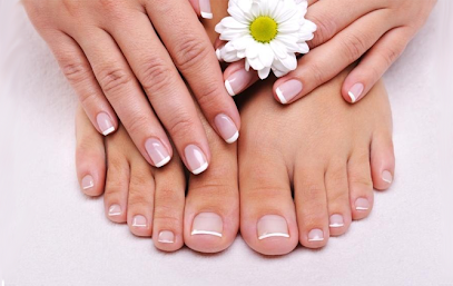 Mai Kim Nagelstudio | Alkmaar - Alkmaar